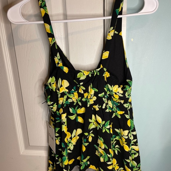 O.L.M. Cutout Tie Accent Sleeveless Blouse NWT - Picture 8 of 9